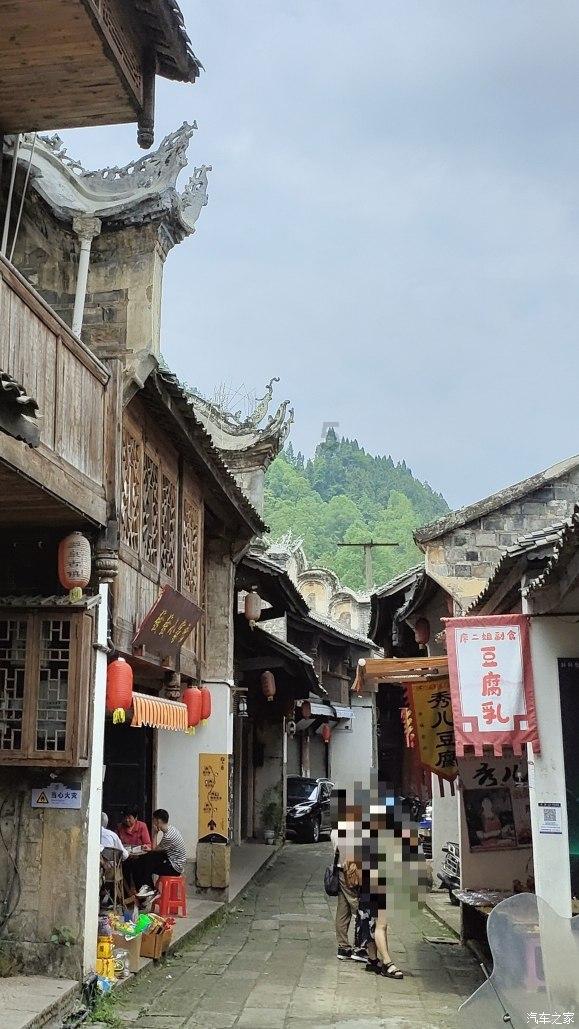 一人塌房,全剧扑街,娱乐圈的“陪葬剧”盘点